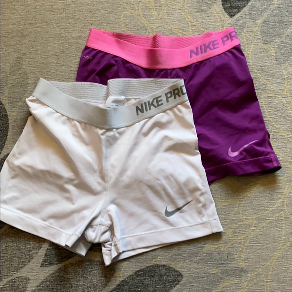 2 Nike pro shorts